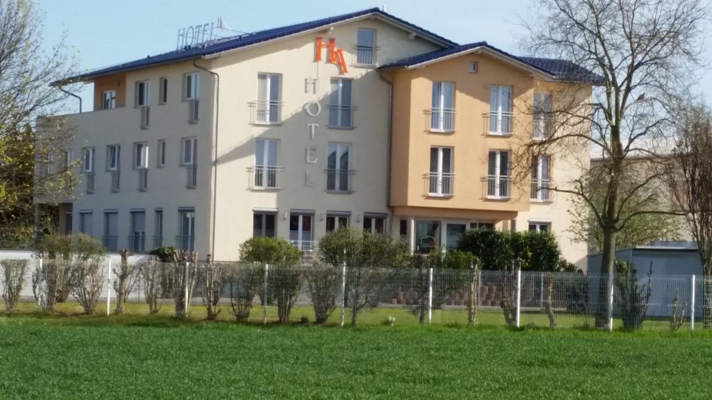 Hotel Ackermann Riedstadt Exteriér fotografie